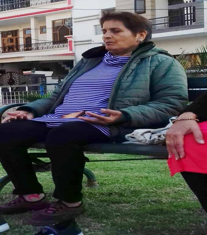 वृद्धावस्था में स्ट्रेस/तनाव - कारण व उपचार (Stress Management in old age in Hindi) 4 deep breathing