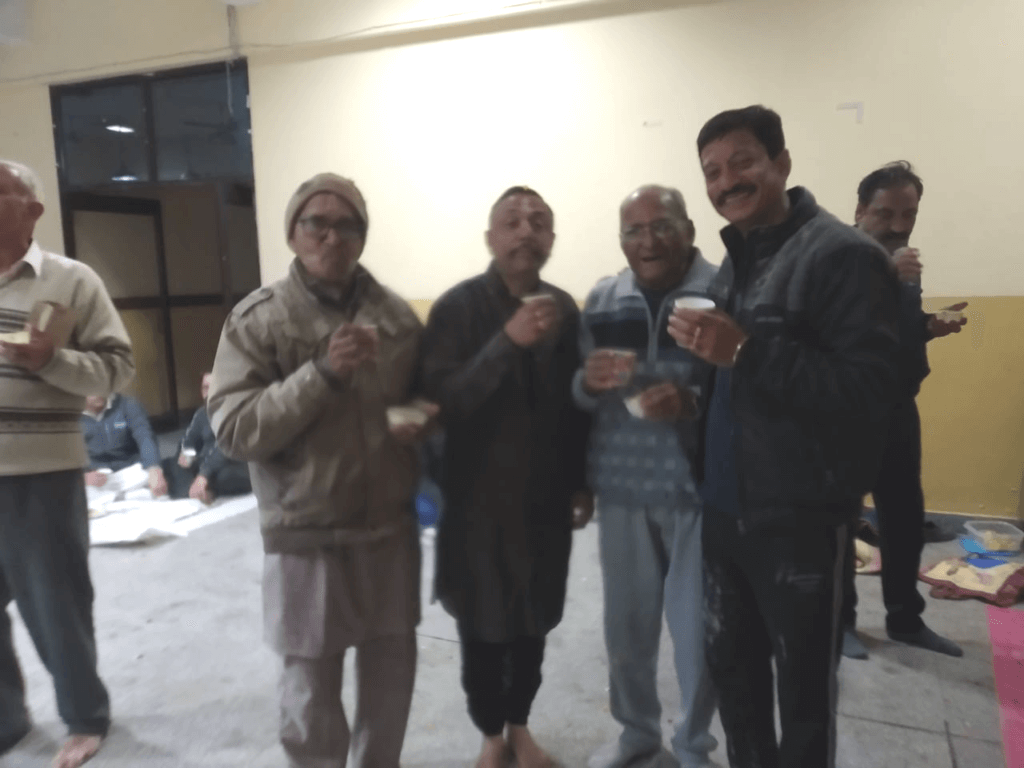 वृद्धावस्था में स्ट्रेस/तनाव - कारण व उपचार (Stress Management in old age in Hindi) 6 make friends