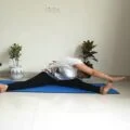 कमर चक्रासन विधि, लाभ तथा सावधानियां (Kamar Chakrasana Benefits, Technique and Precautions in Hindi) 8 kamar chakrasana hindi