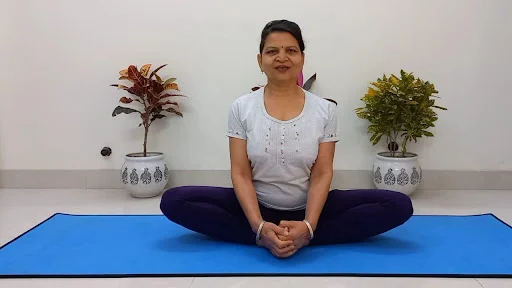 How to Cure Irregular Periods with Yoga Hindi?