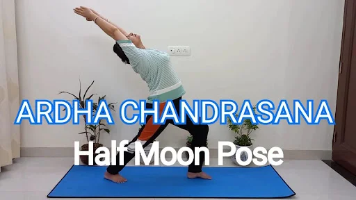 Ardha Chandrasana benefits in Hindi